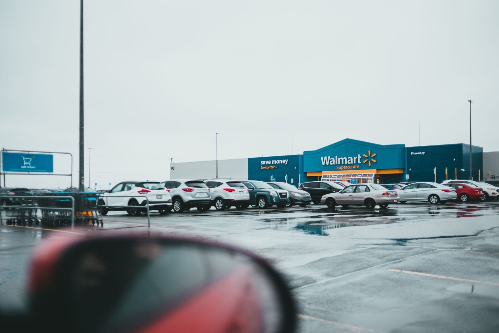 wallmart stabbing wallmart stabbing