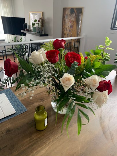 Au Nouveau Jardin Des Fleurs
