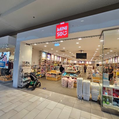 Carrefour Angrignon Door 8